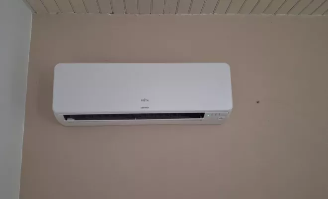 Installation d'une pac air en bi split de la marque atlantic sur la commune de Lesgor, Mont-de-Marsan, NEO CLIMAT